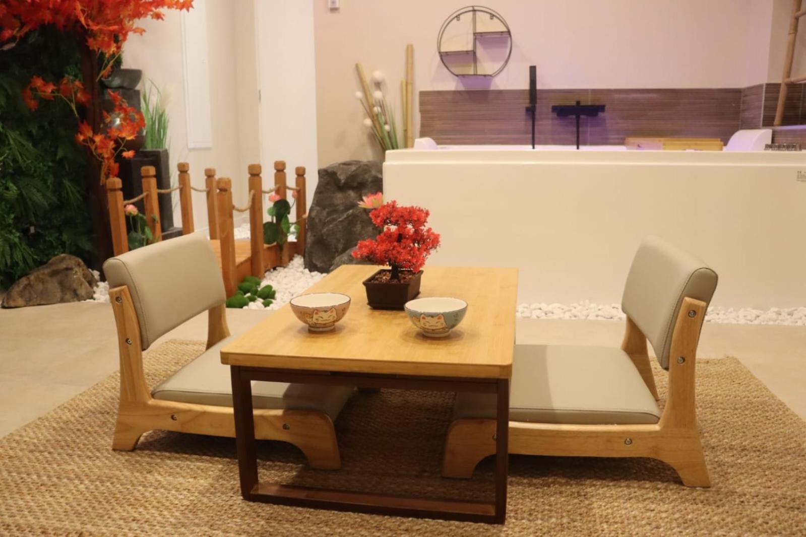 Loveroom Japon Avec Balneotherapie Toulon Exteriér fotografie