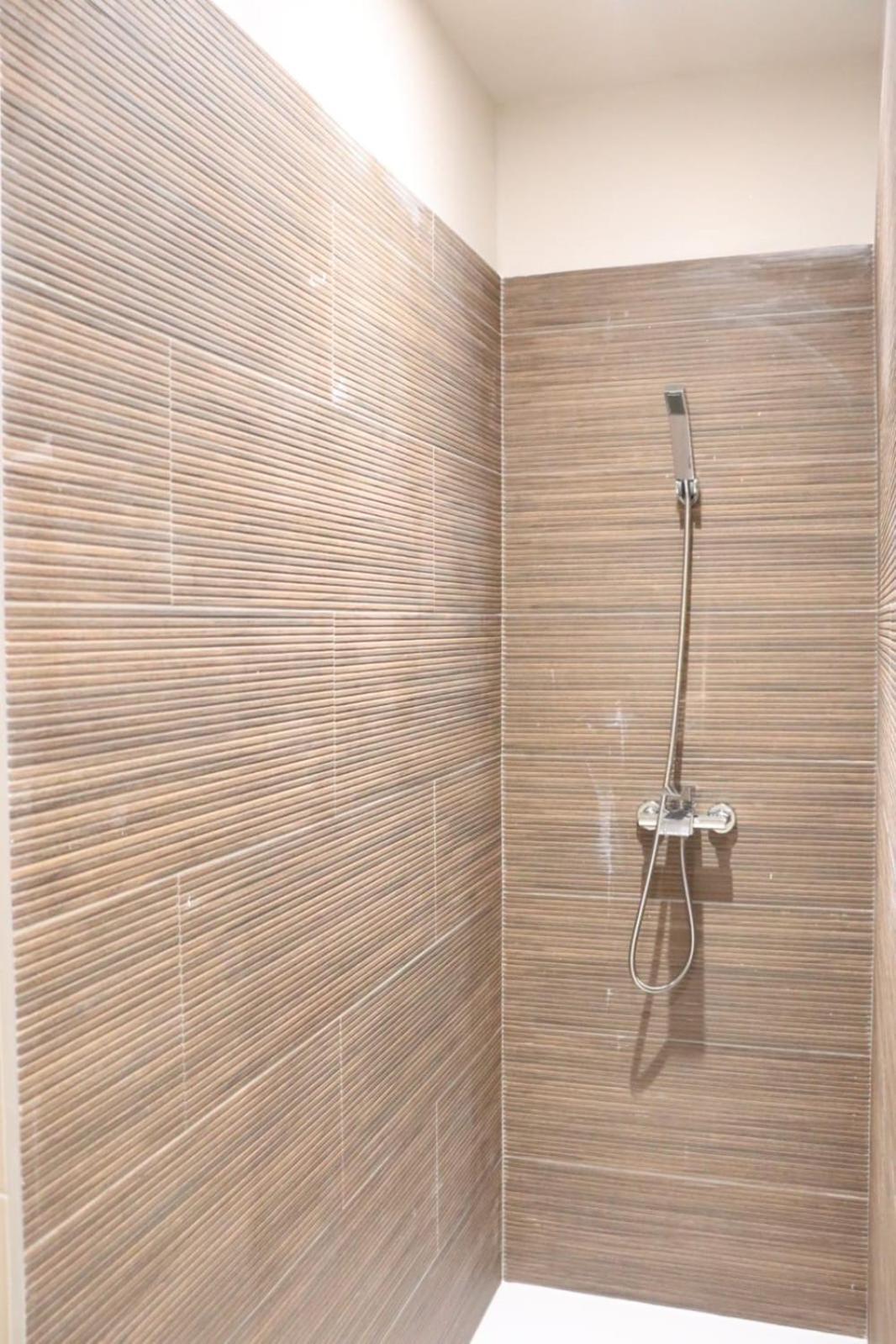 Loveroom Japon Avec Balneotherapie Toulon Exteriér fotografie